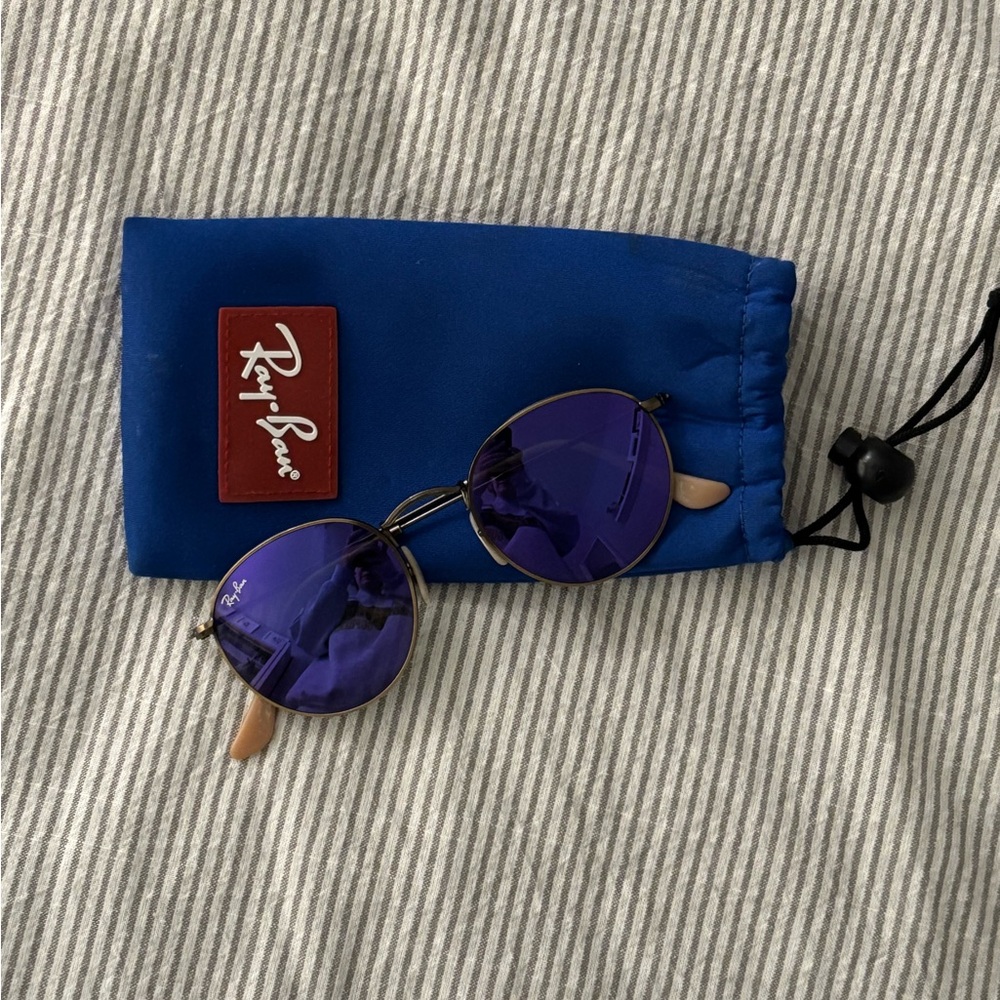 Ray-Ban Round Metal Sunglasses with Purple Lenses